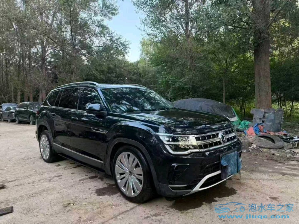 23年大眾途昂泡水車