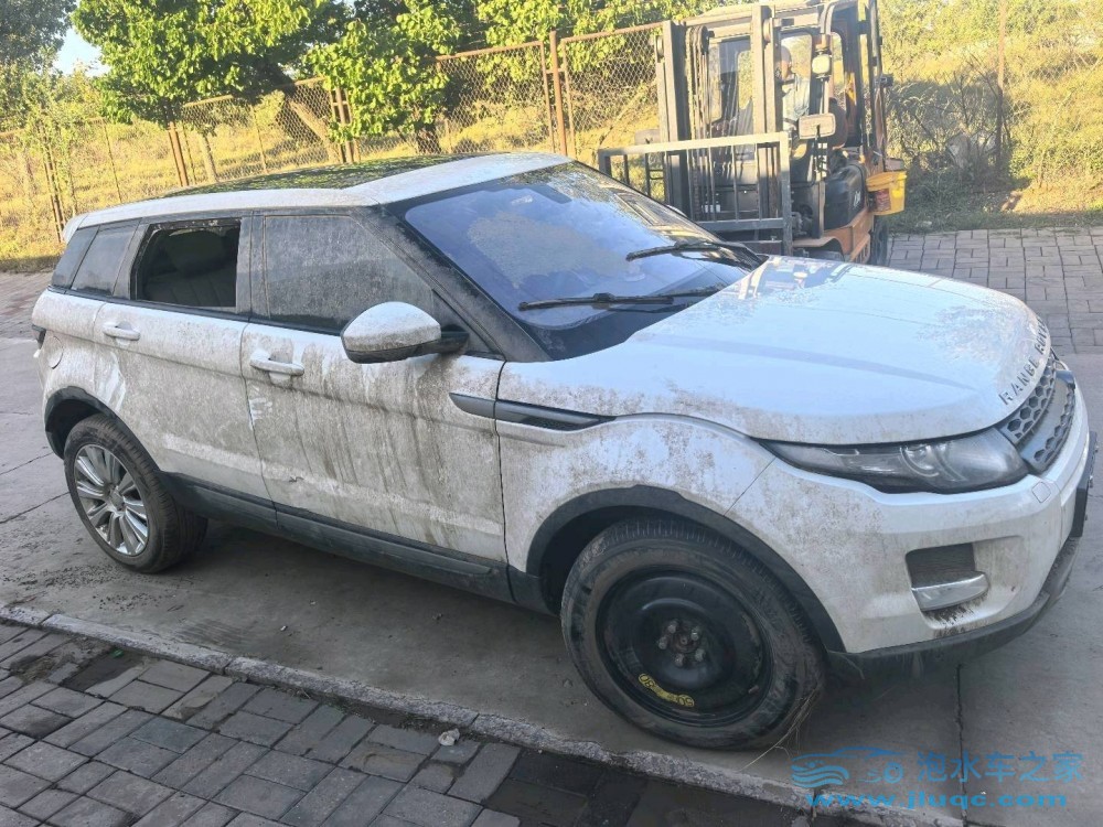 16年路虎攬勝極光