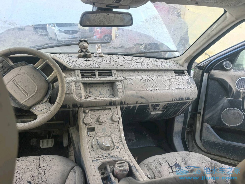 16年路虎攬勝極光