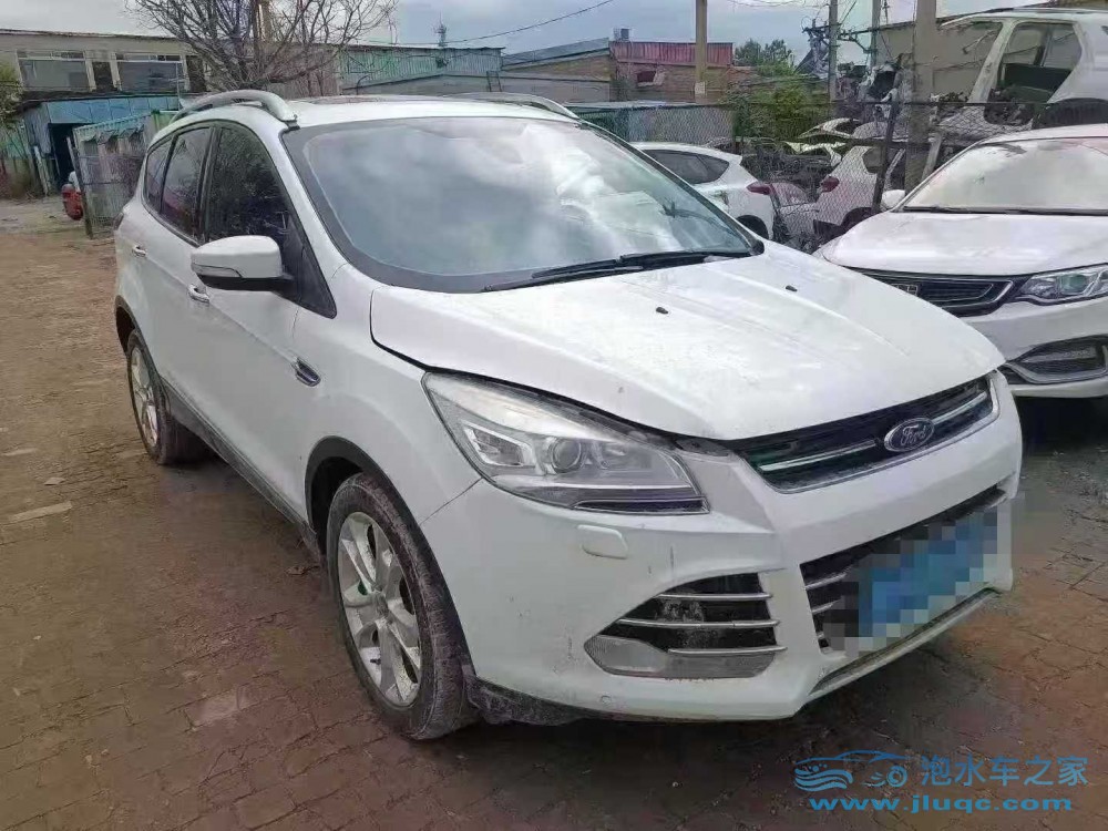 15年福特翼虎泡水車