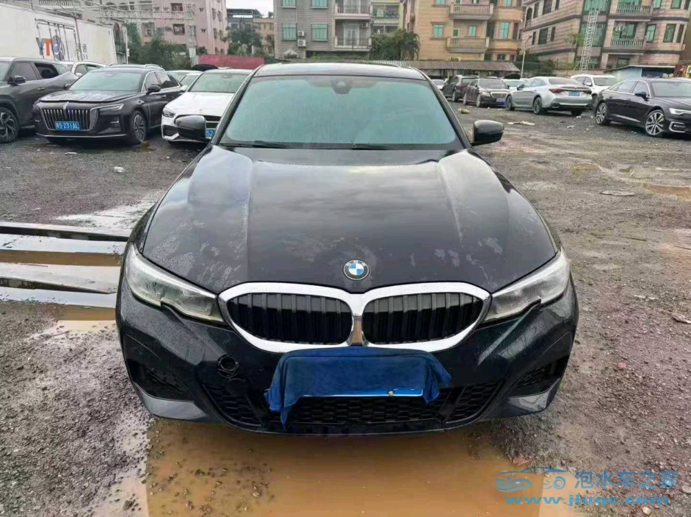 21年寶馬3系泡水車(chē)