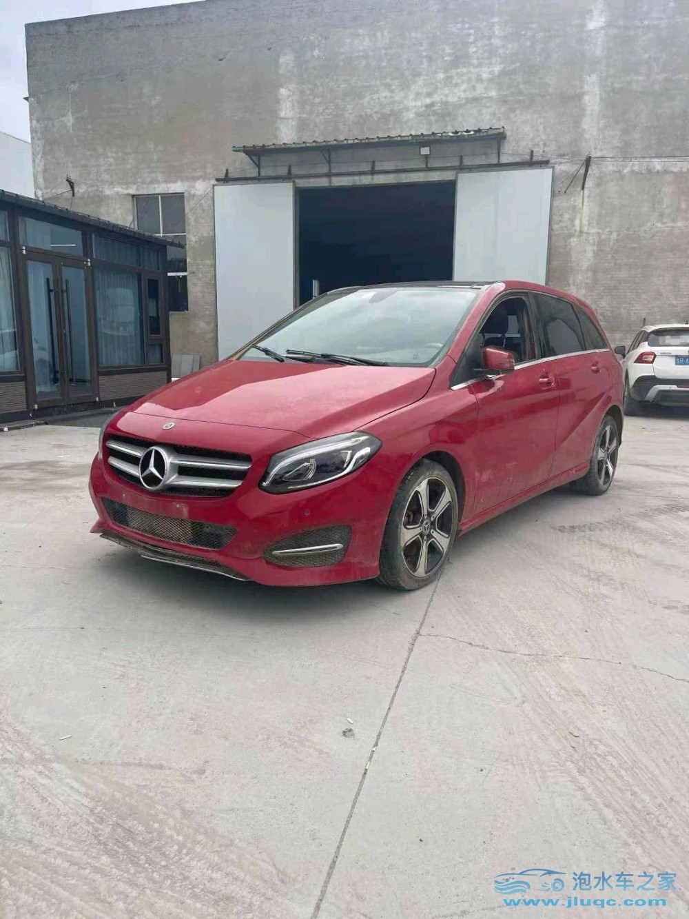 18年奔馳B泡水車