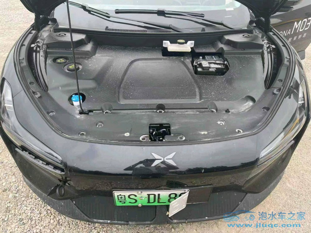 25年小鵬汽車M03