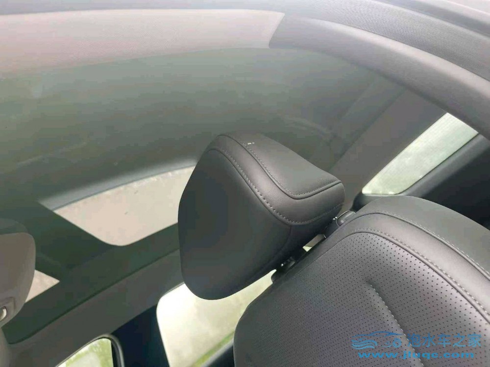 25年小鵬汽車M03