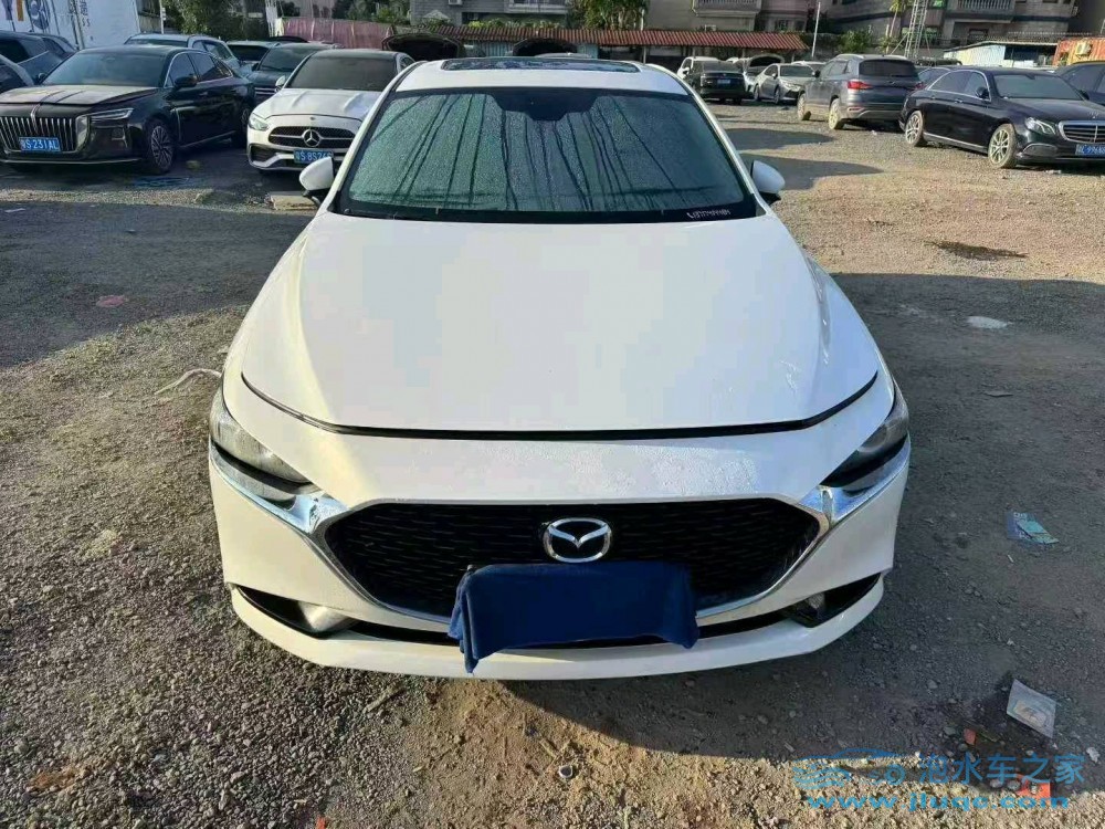 25年馬自達(dá)昂克賽拉泡水車