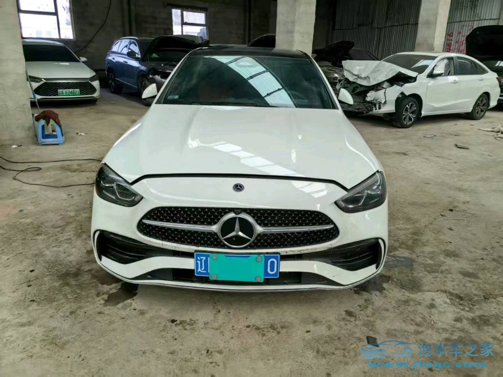 25年奔馳C泡水車