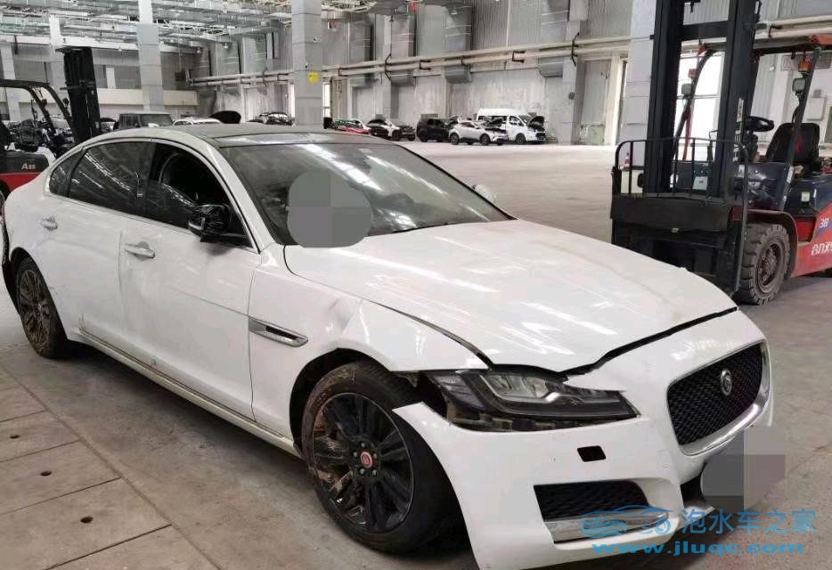 18年捷豹XFL泡水車