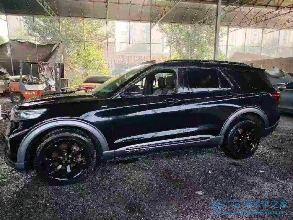 21年福特探險(xiǎn)者