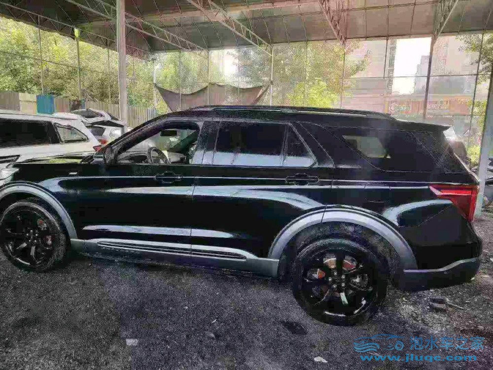 21年福特探險(xiǎn)者