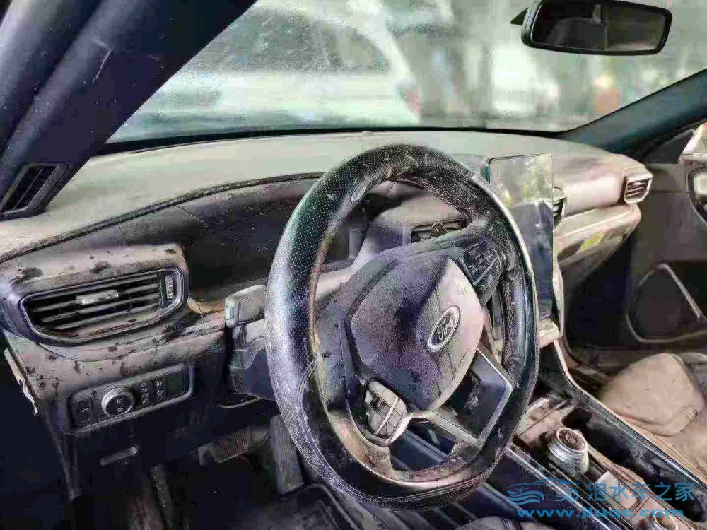 21年福特探險(xiǎn)者