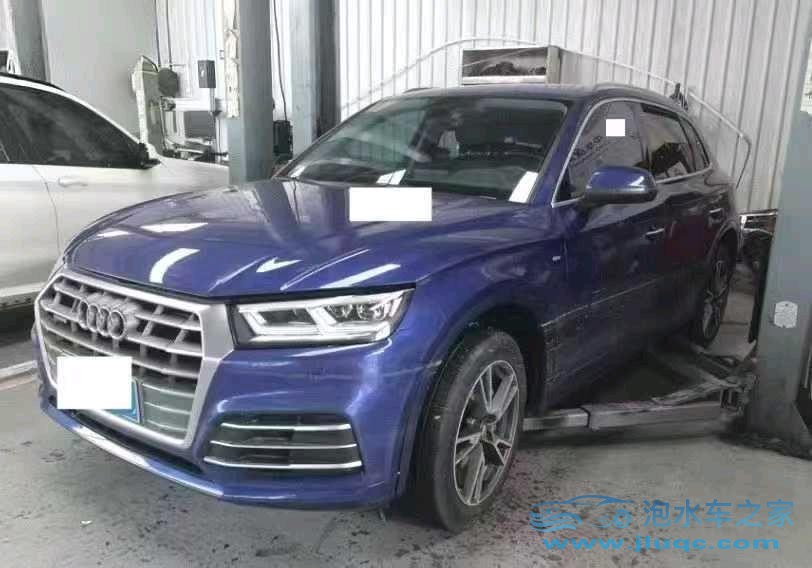 19年奧迪Q5泡水車