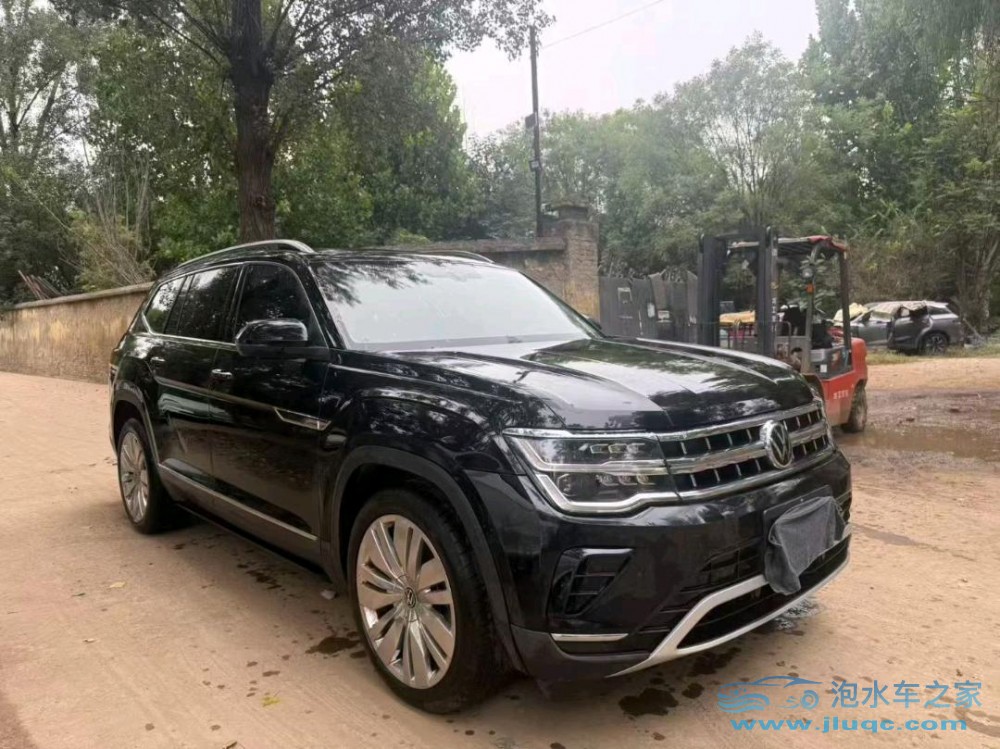 21年大眾途昂泡水車