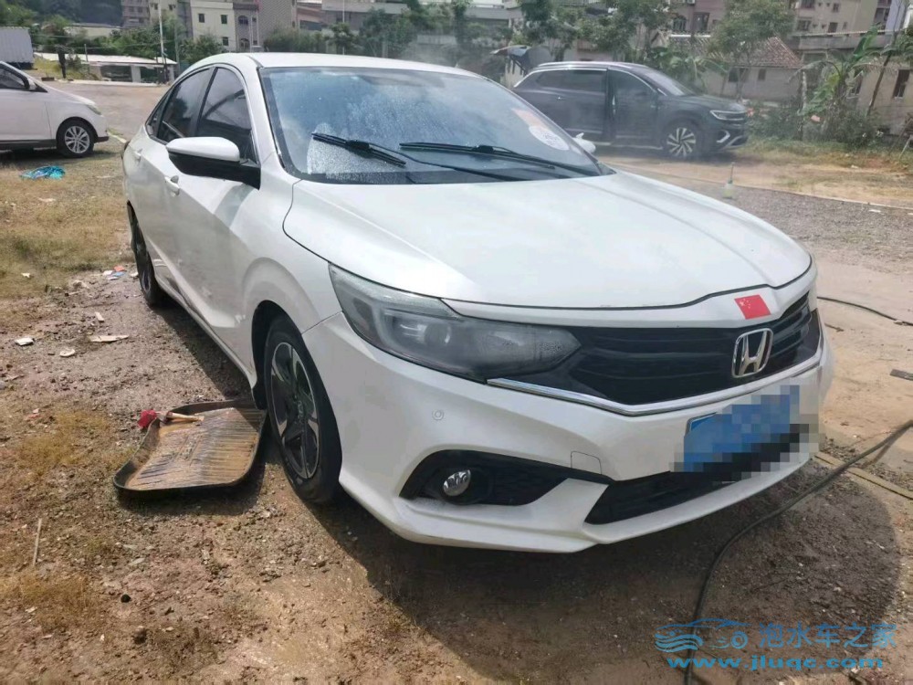 20年本田享域泡水車