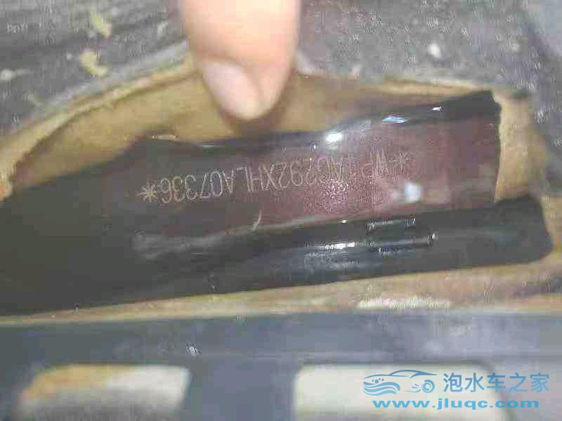 17年保時(shí)捷卡宴