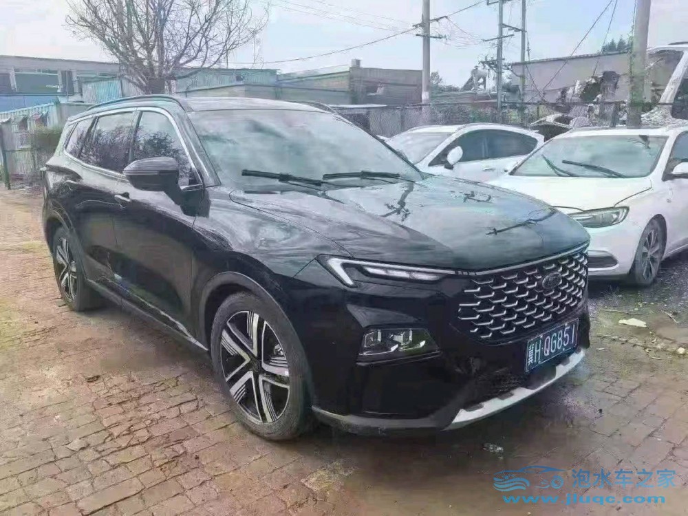 24年福特領(lǐng)睿泡水車