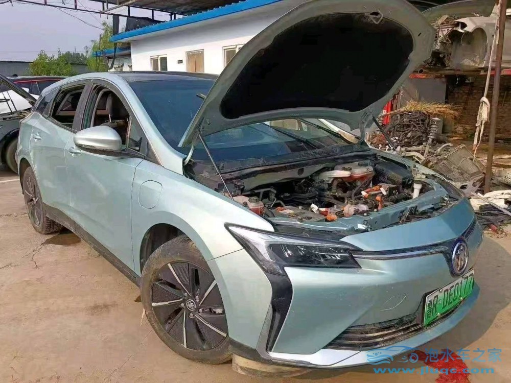 24年別克蔚藍6泡水車