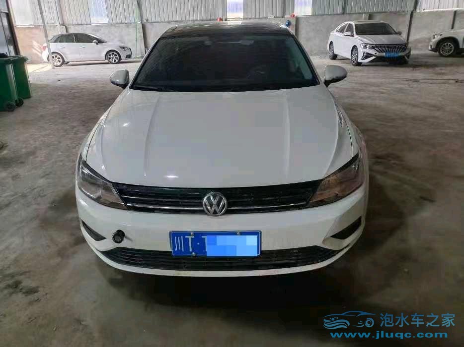 18年大眾凌渡泡水車