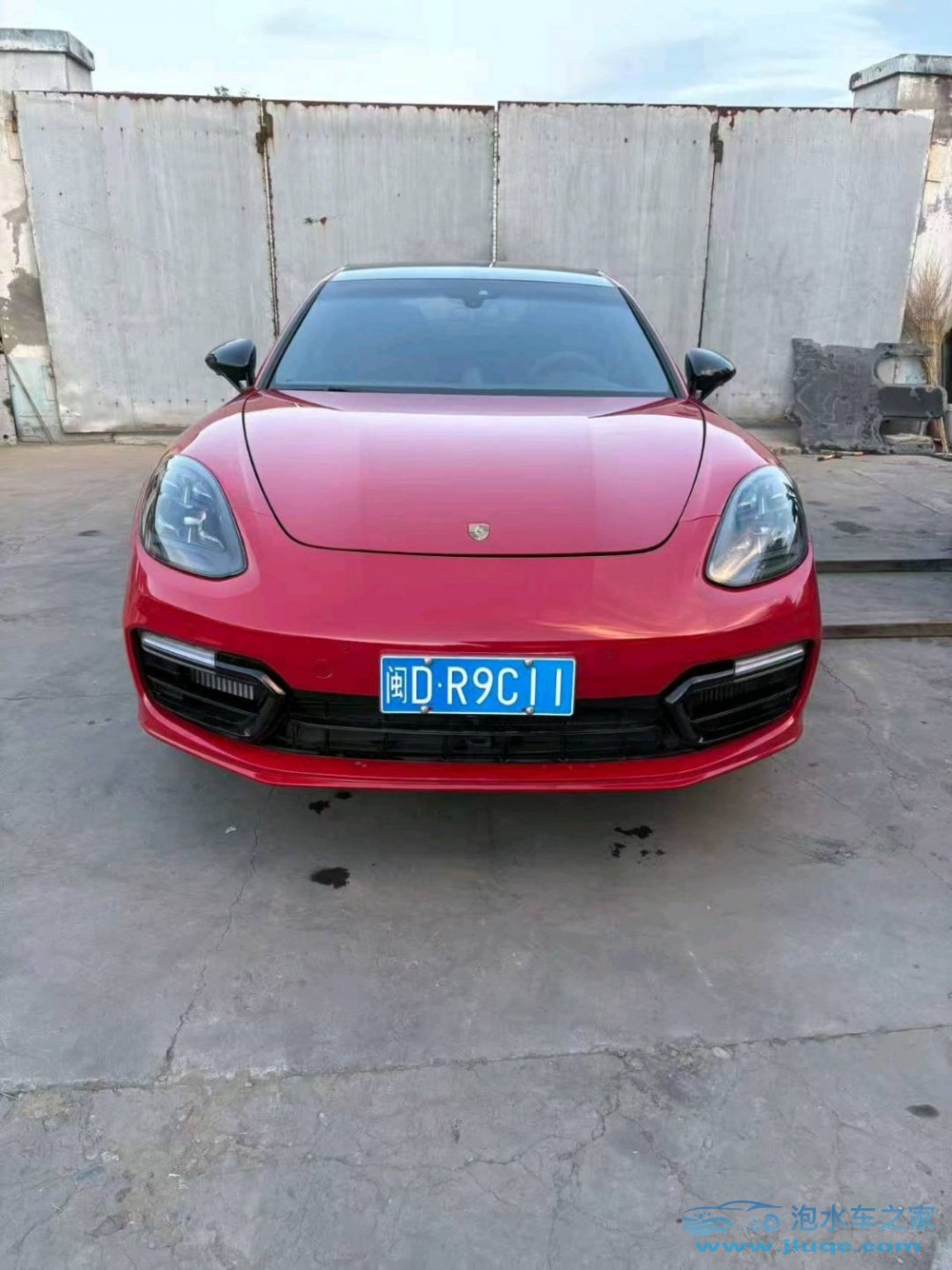 23年保時(shí)捷帕納梅拉泡水車(chē)