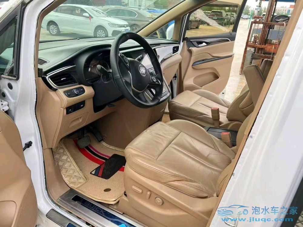 17年別克別克GL8