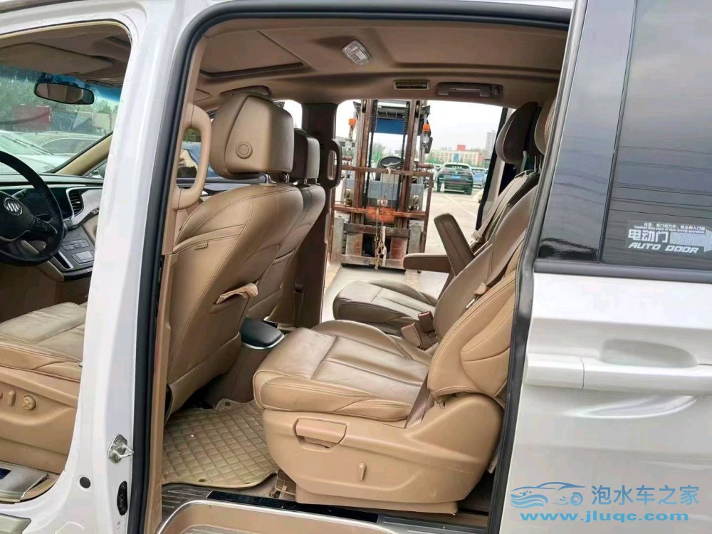 17年別克別克GL8