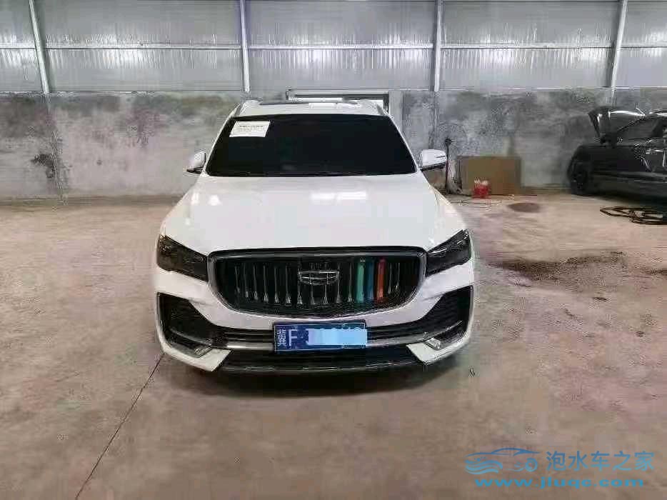 22年吉利星越L泡水車