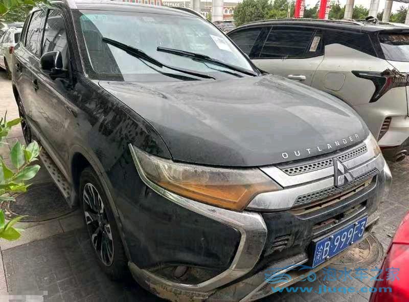 20年三菱歐藍德泡水車