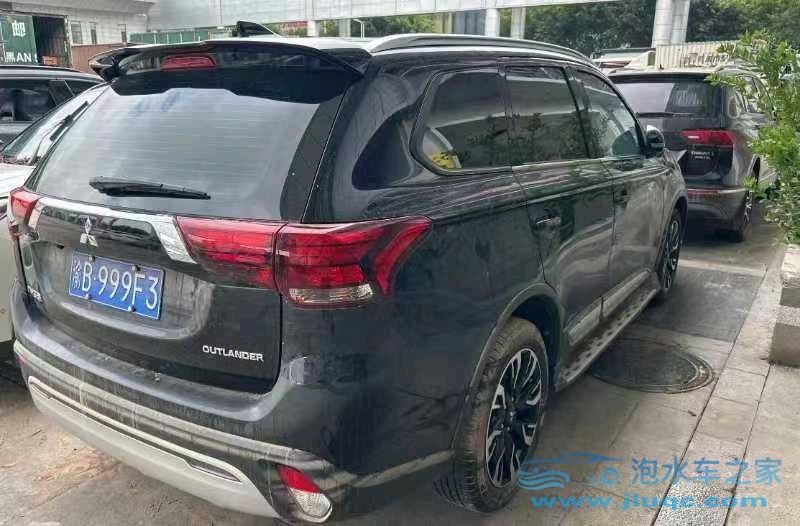 20年三菱歐藍德