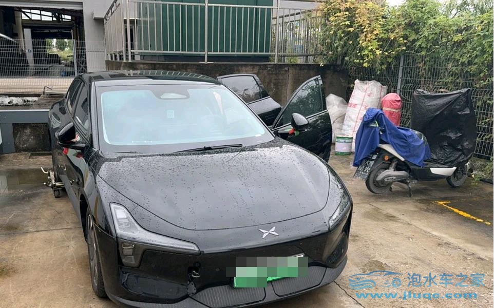 25年小鵬汽車M03