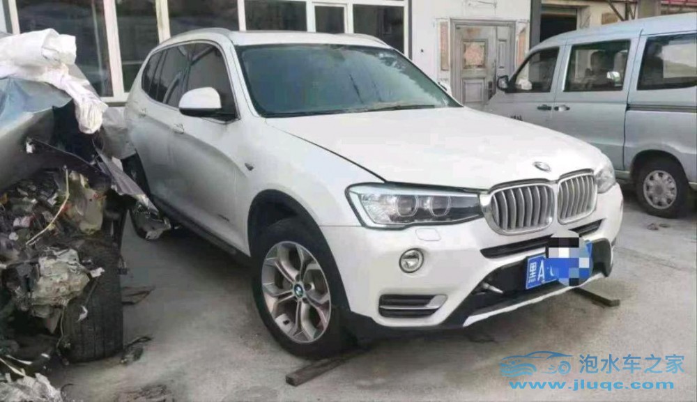 17年寶馬X3泡水車