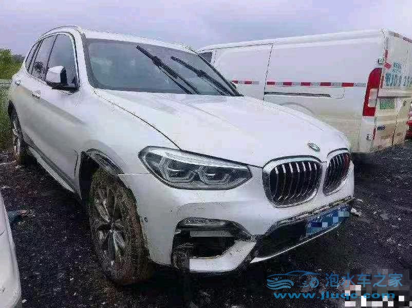 19年寶馬X3泡水車