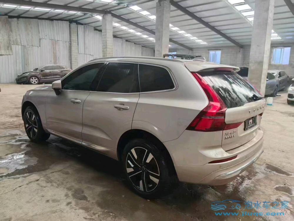 25年沃爾沃XC60