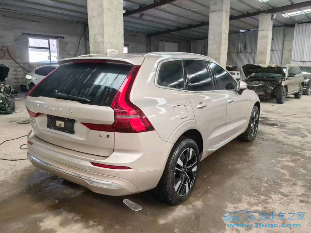 25年沃爾沃XC60