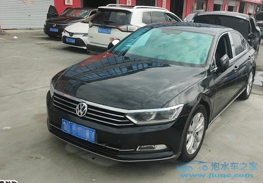 18年大眾邁騰泡水車(chē)