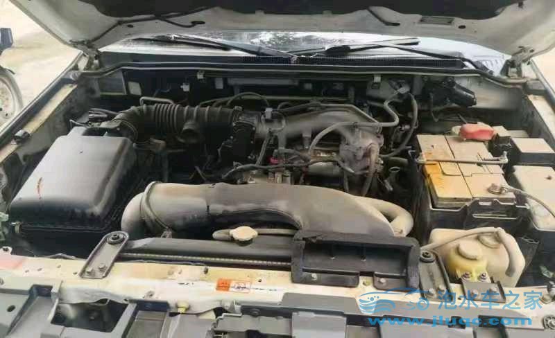 15年三菱帕杰羅