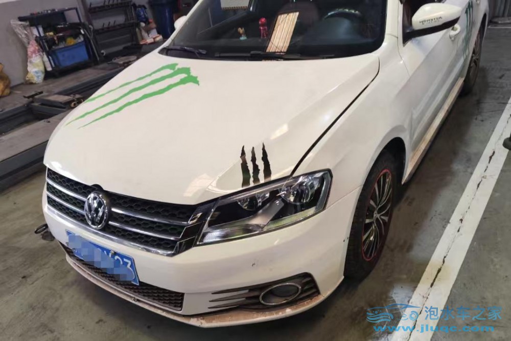 14年大眾朗動泡水車