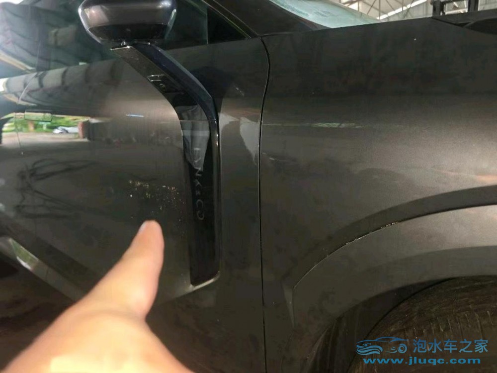 25年領(lǐng)克領(lǐng)克08