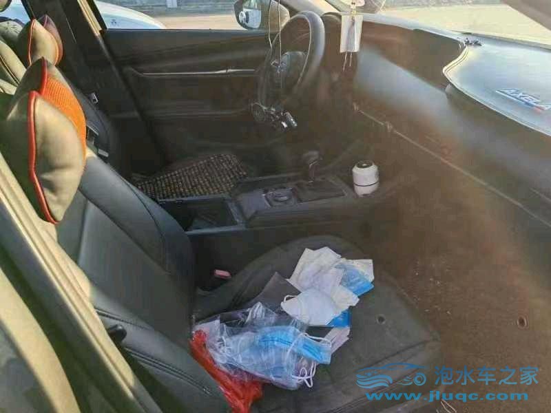 20年馬自達(dá)昂克賽拉