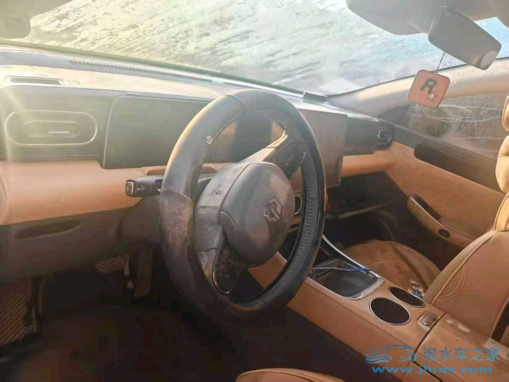 25年零跑汽車C01