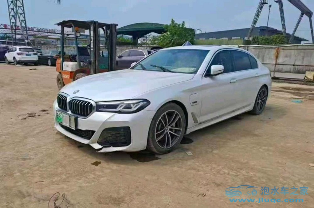 22年寶馬5系