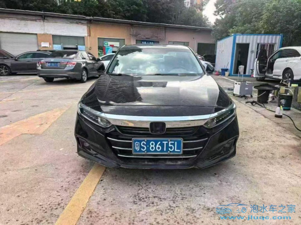 23年本田雅閣泡水車