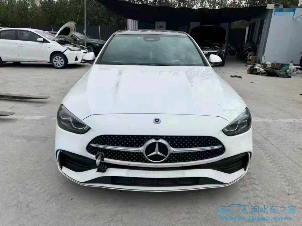 23年奔馳C泡水車
