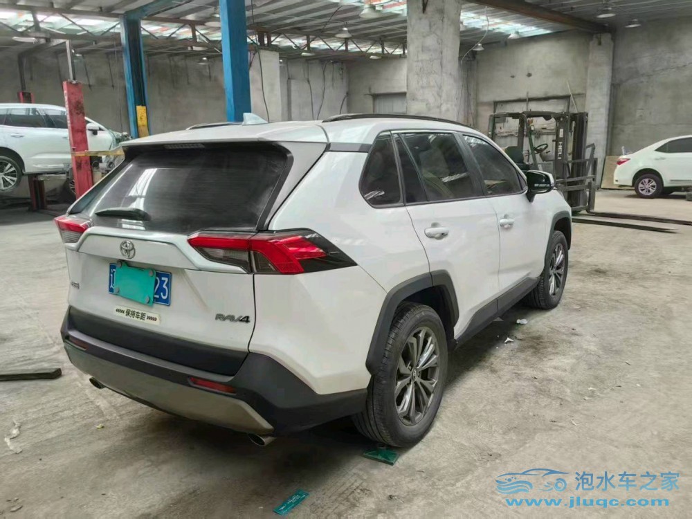 23年豐田RAV4榮放