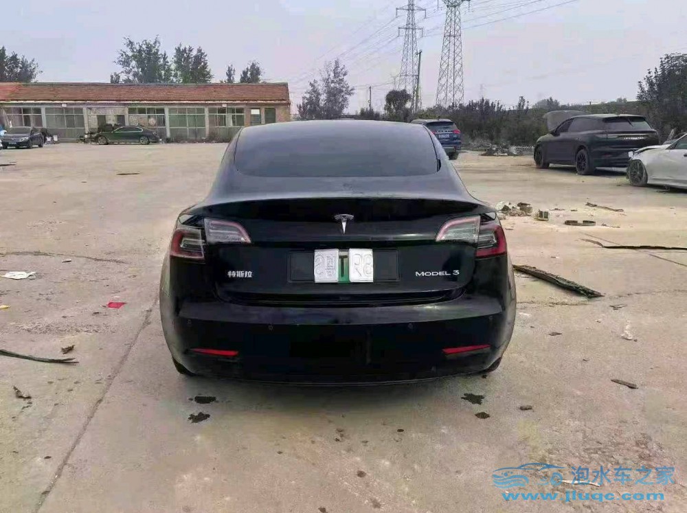 23年特斯拉MODEL 3