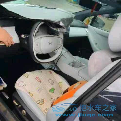 25年小鵬汽車(chē)P7