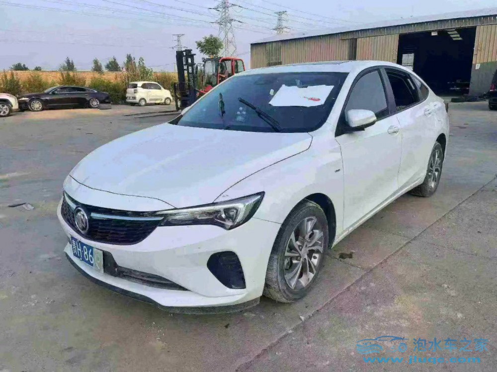 21年別克威朗泡水車