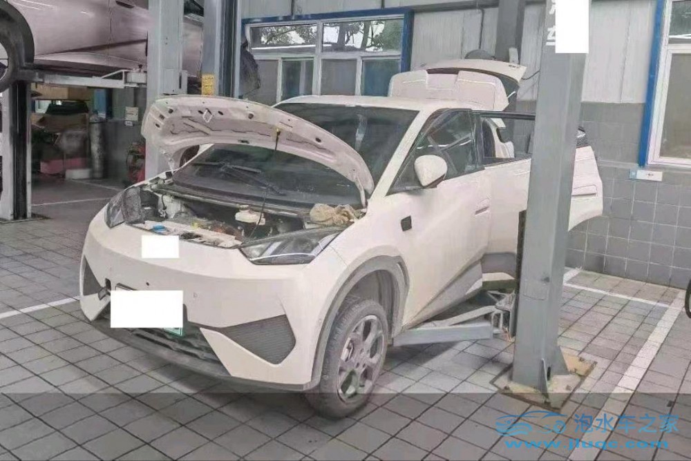 25年比亞迪海鷗泡水車