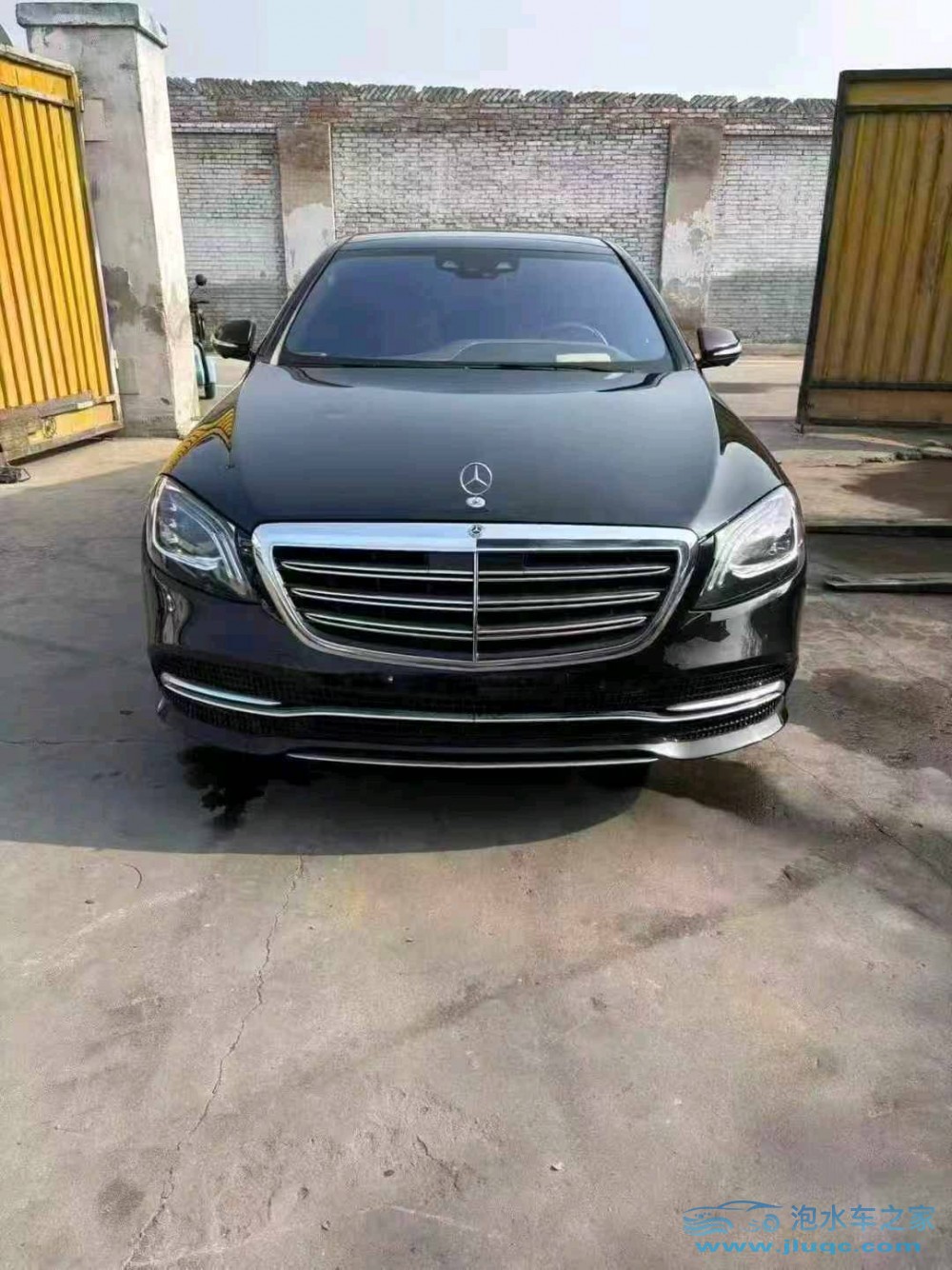 18年奔馳S泡水車